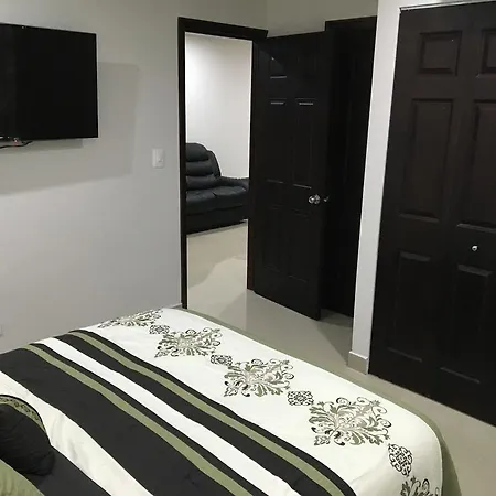 Apartamento Front