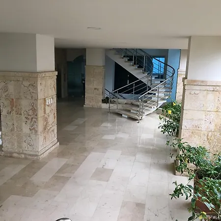 Apartamento Front *
