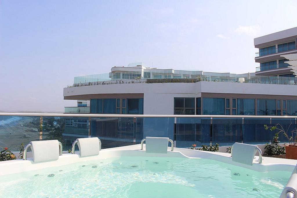 Front Apartamento *
